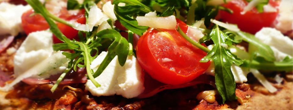 Pizza Rucola met Brie Vegatarisch Houtoven Recept